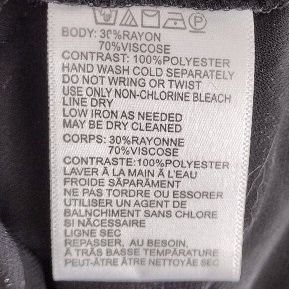 Silence + Noise x Anthro | Black Velvet Burnout Cut-Out Back Shift Dress - Picture 8 of 10